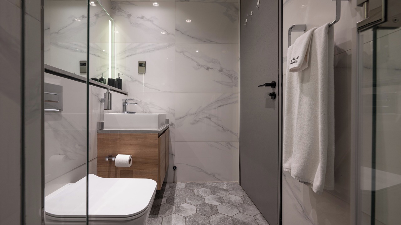 Photo of Bathroom in Al Quoz 4