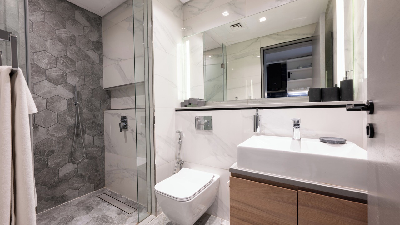 Photo of Bathroom in Al Quoz 4