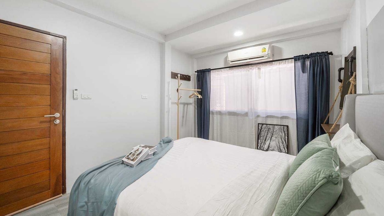 Photo of Bedroom in Din Daeng