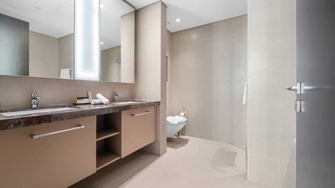 Photo of Bathroom in Za'abeel 2