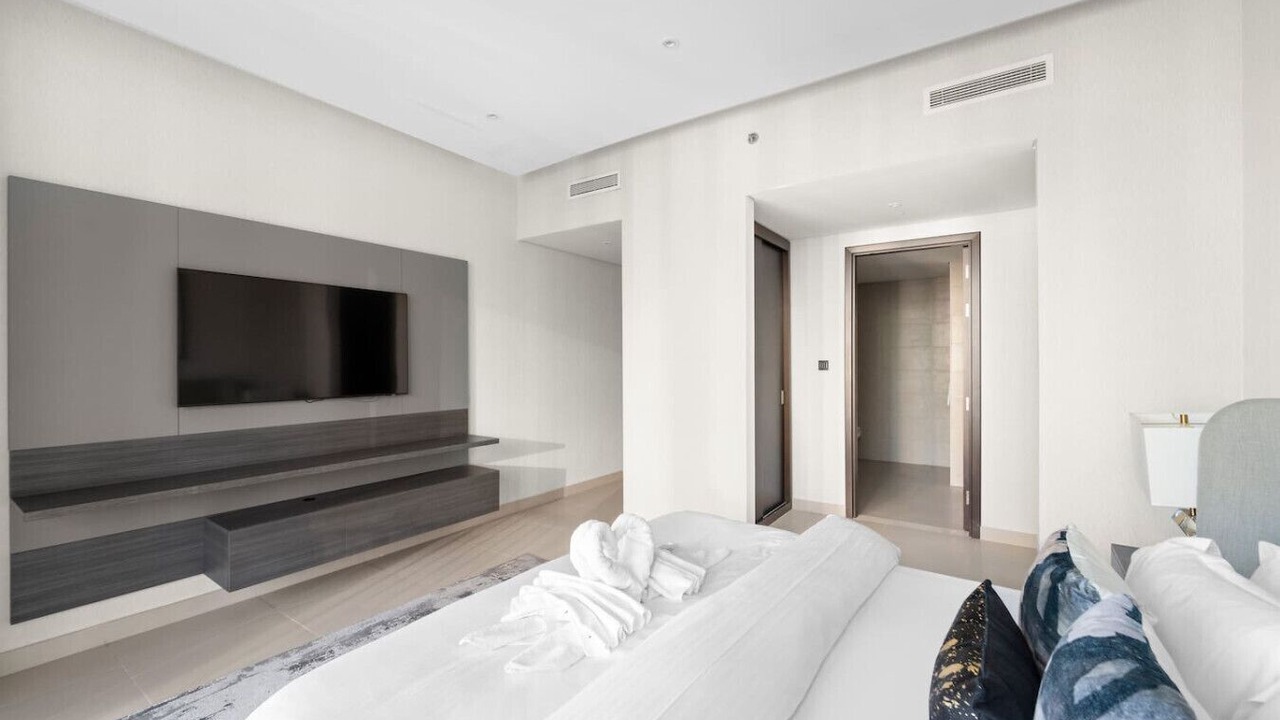 Photo of Bedroom in Za'abeel 2