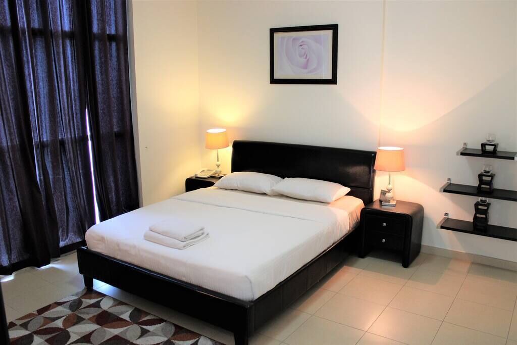 Photo of Bedroom in Trade Centre 1