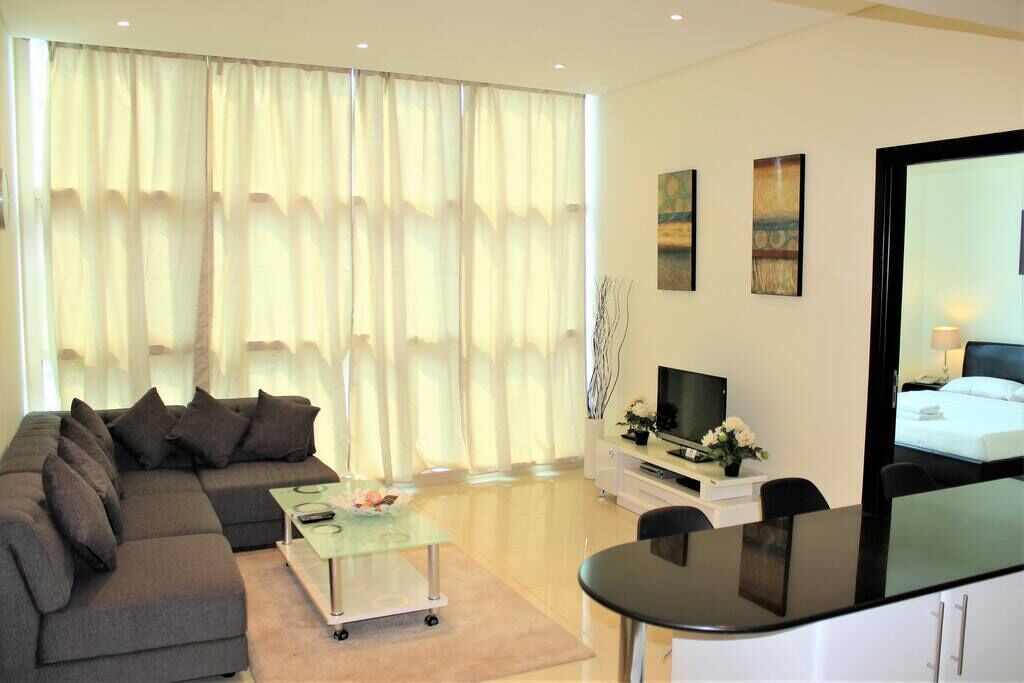 Photo of Livingroom in Trade Centre 1