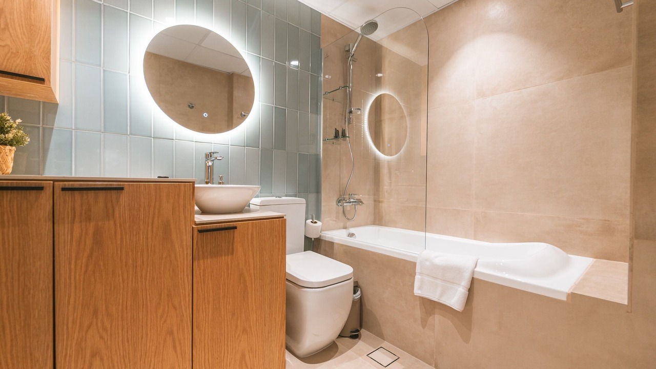 Photo of Bathroom in The Greens