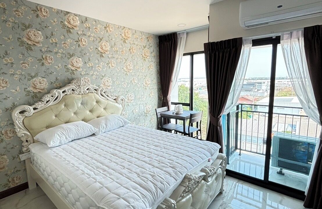 Photo of Patio Balcony in Samut Sakhon