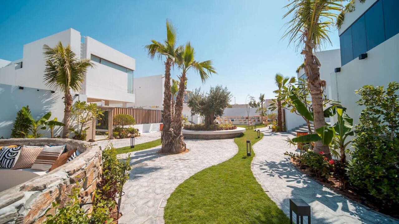 Photo of Outdoor in Al Barsha 1