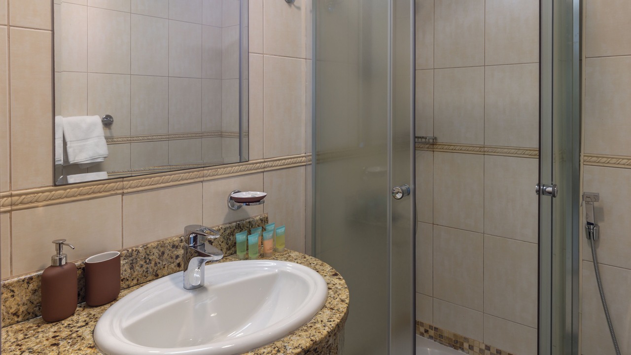 Photo of Bathroom in Al Sufouh 2
