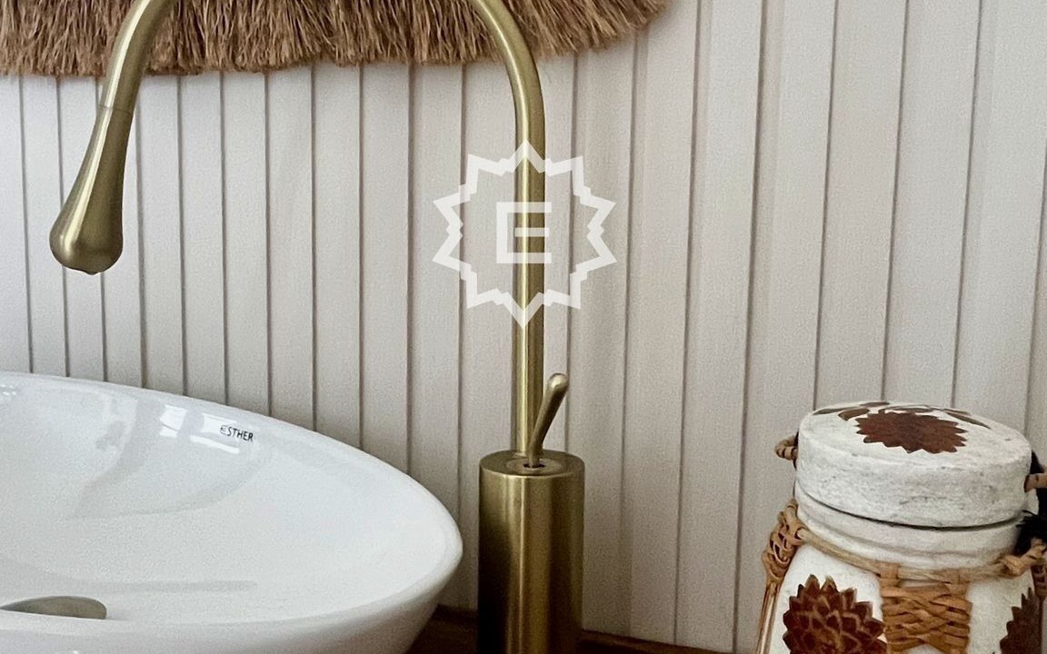 Photo of Bathroom in Maret