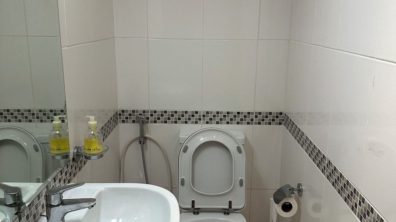 Photo of Bathroom in Jebel Ali