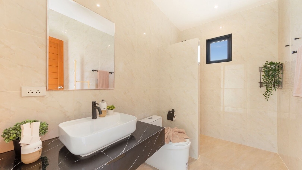 Photo of Bathroom in Hua Thanon