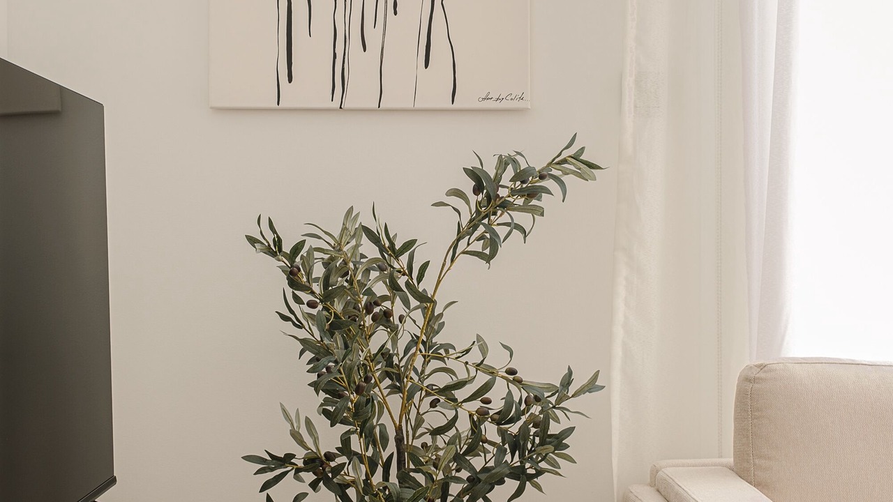 Photo of Livingroom in Jabal Ali 2
