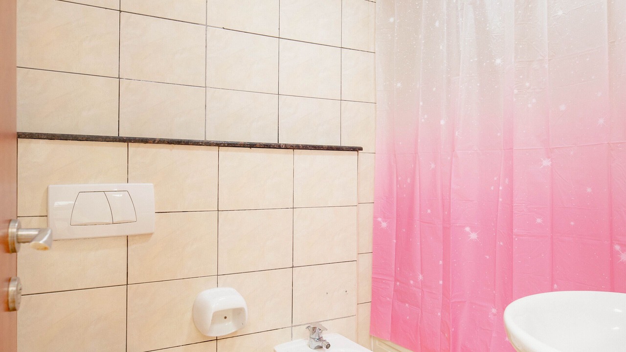 Photo of Bathroom in Dubai Media City