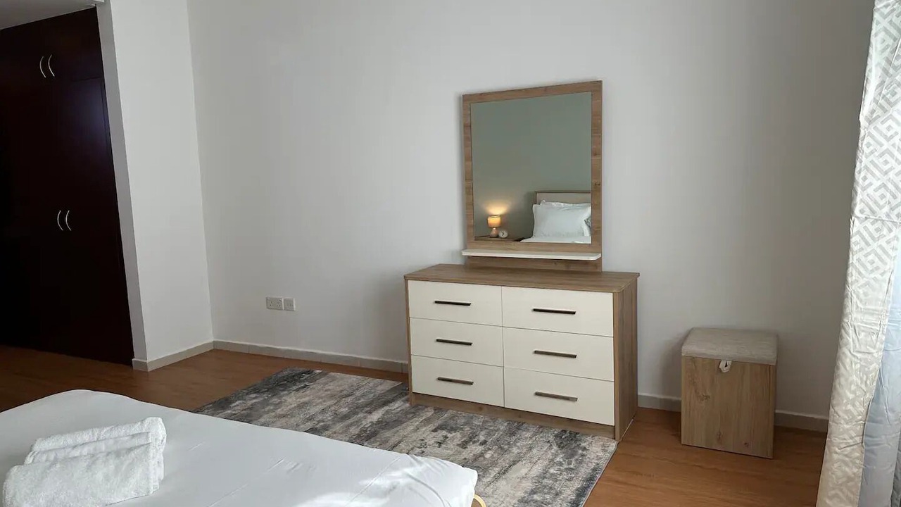 Photo of Bedroom in Discovery Gardens