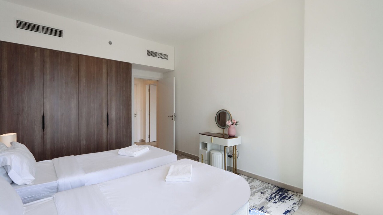 Photo of Bedroom in Umm Suqeim 3