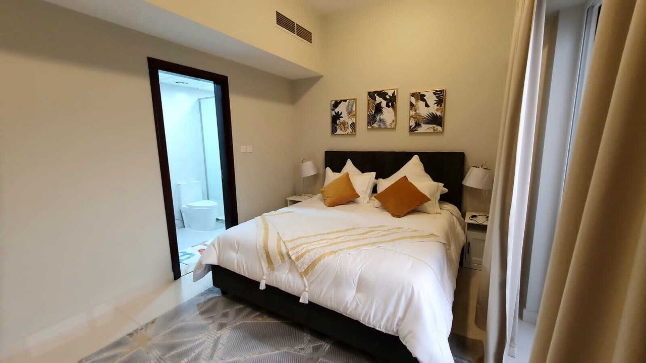 Photo of Bedroom in Dubai Sports City