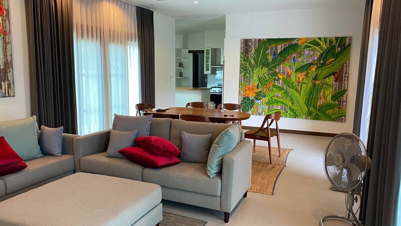 Photo of Livingroom in Hin Lek Fai