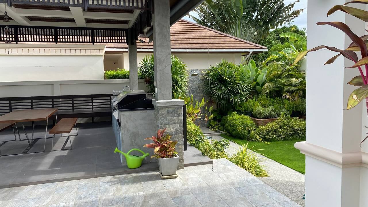 Photo of Outdoor in Hin Lek Fai