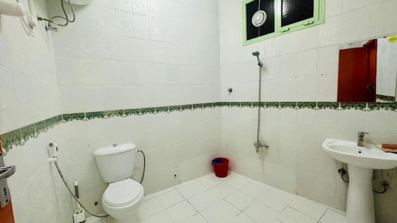 Photo of Bathroom in Mirdif
