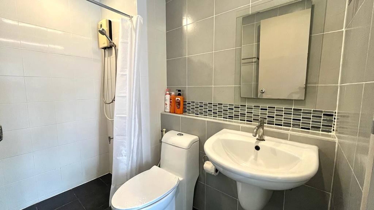 Photo of Bathroom in Kathu