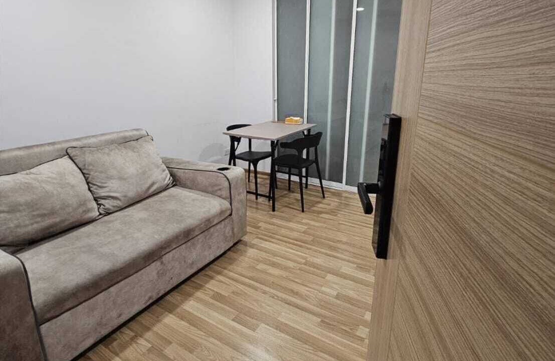 Photo of Livingroom in Phra Khanong