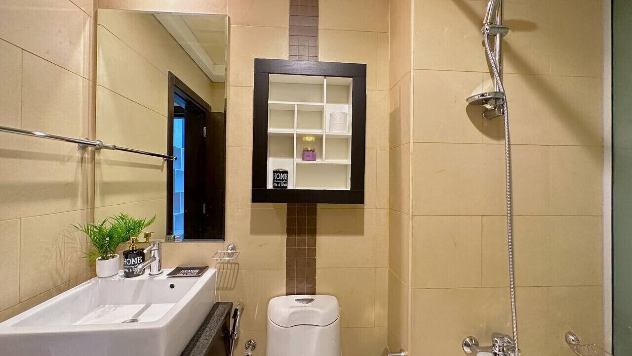 Photo of Bathroom in Jabal Ali 2
