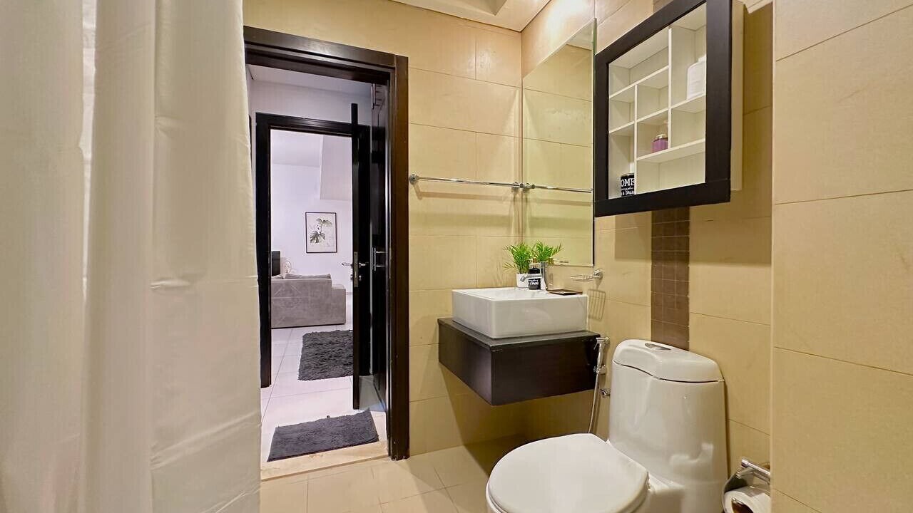 Photo of Bathroom in Jabal Ali 2