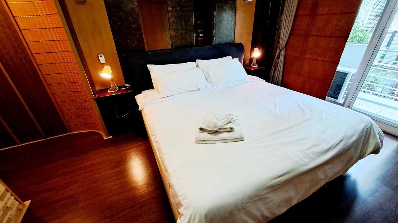 Photo of Bedroom in Khlong Toei Nuea
