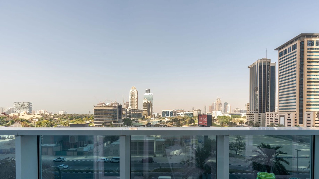 Photo of Outdoor in Emirates Hills 2