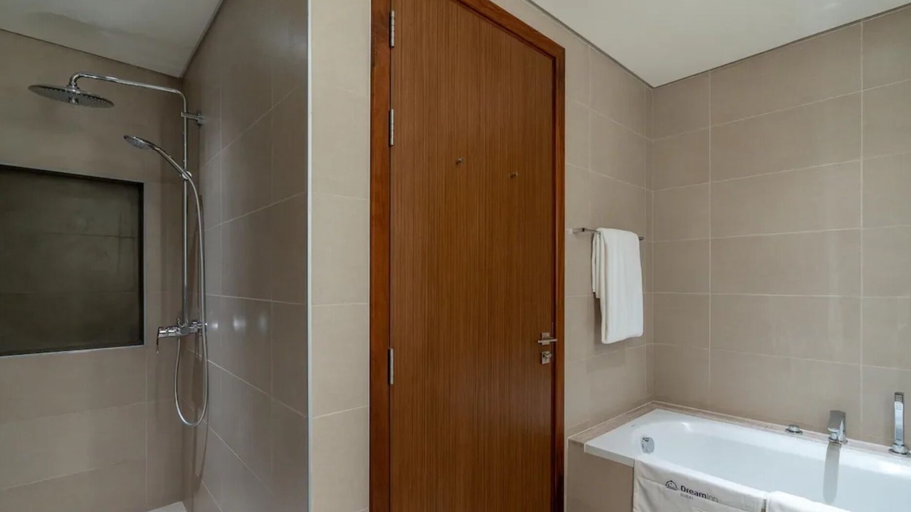 Photo of Bathroom in Downtown Dubai