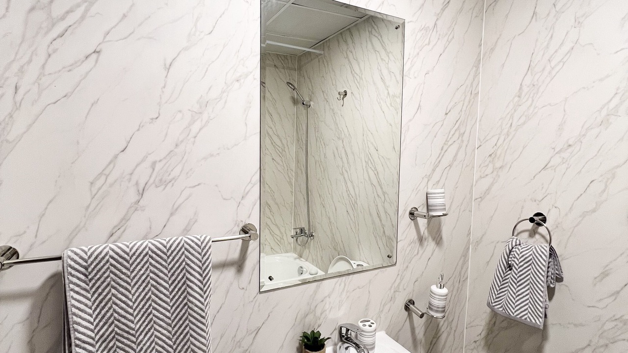 Photo of Bathroom in Jabal Ali 2