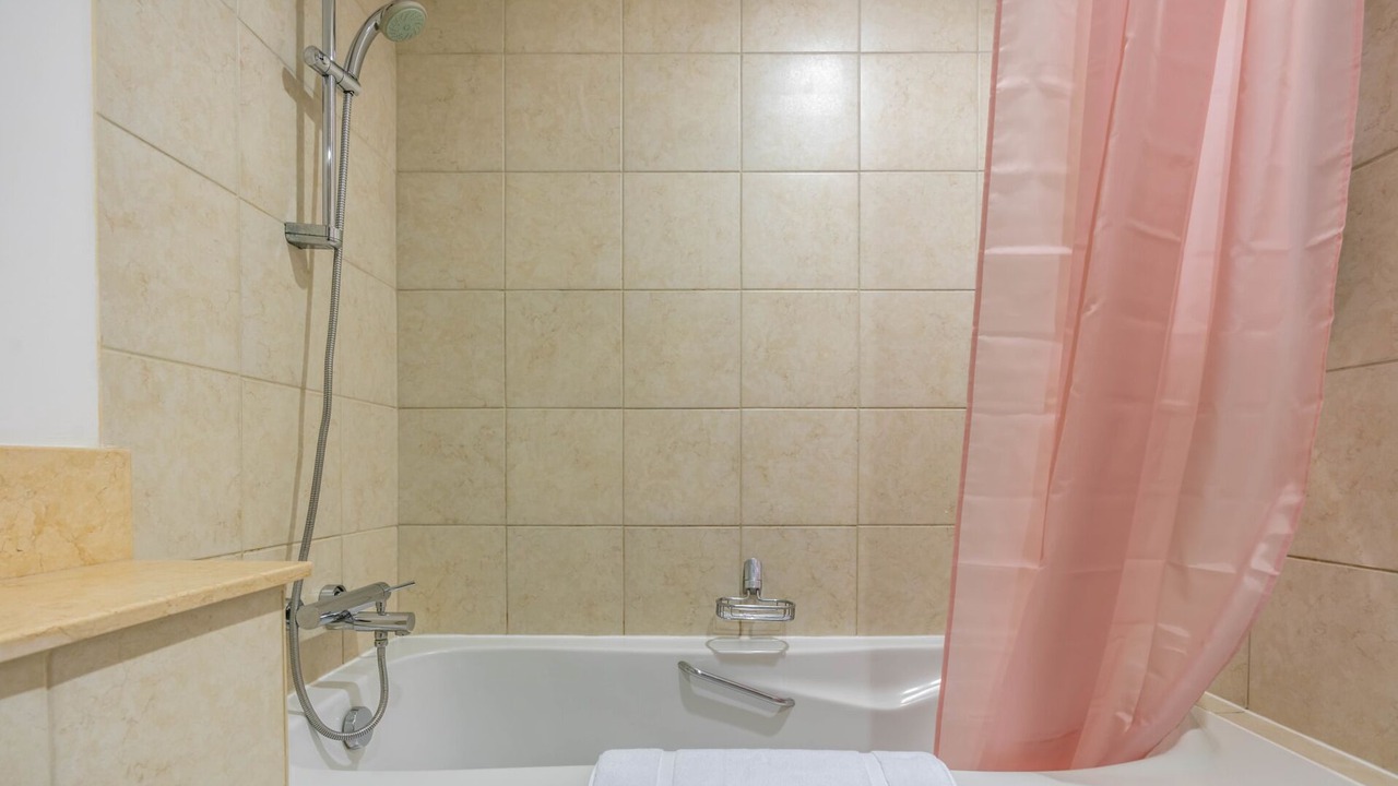 Photo of Bathroom in Downtown Dubai