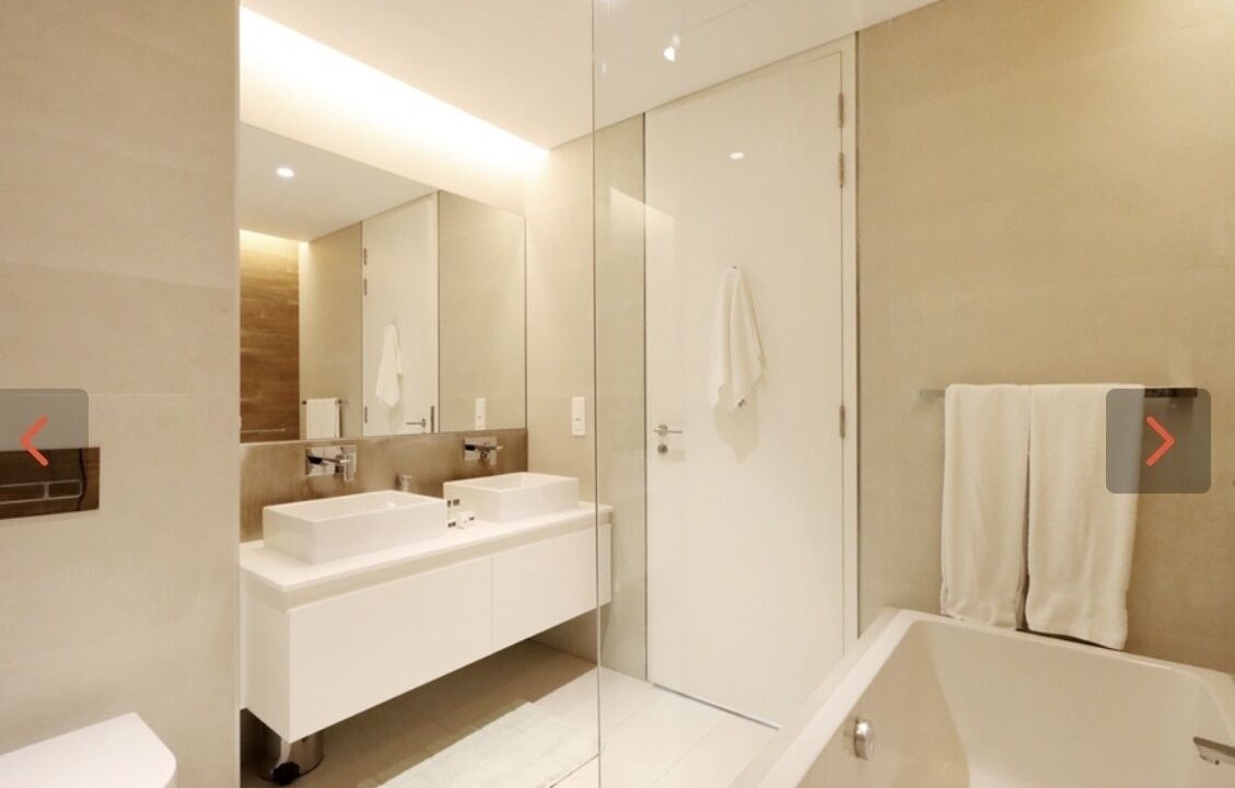 Photo of Bathroom in Za'abeel 1