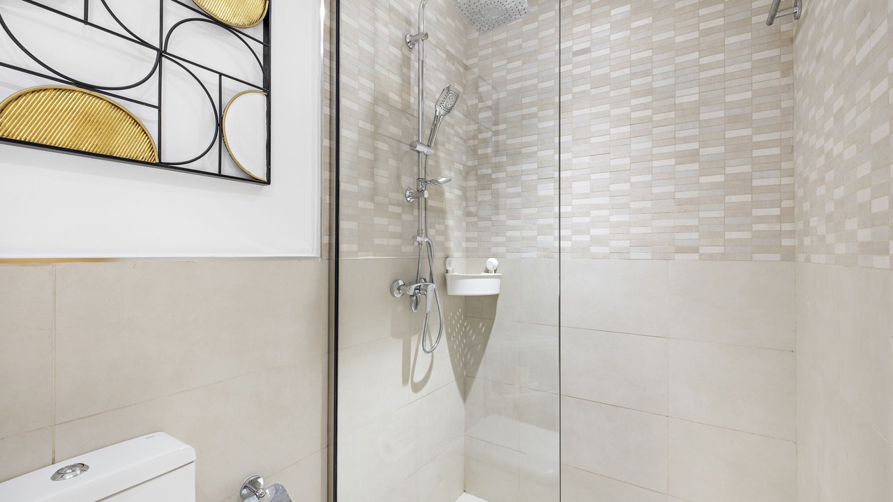 Photo of Bathroom in Jebel Ali