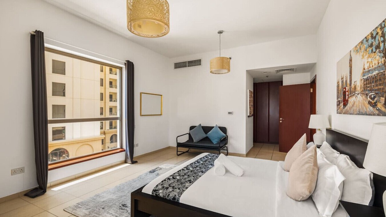 Photo of Bedroom in Jumeirah Beach Residence