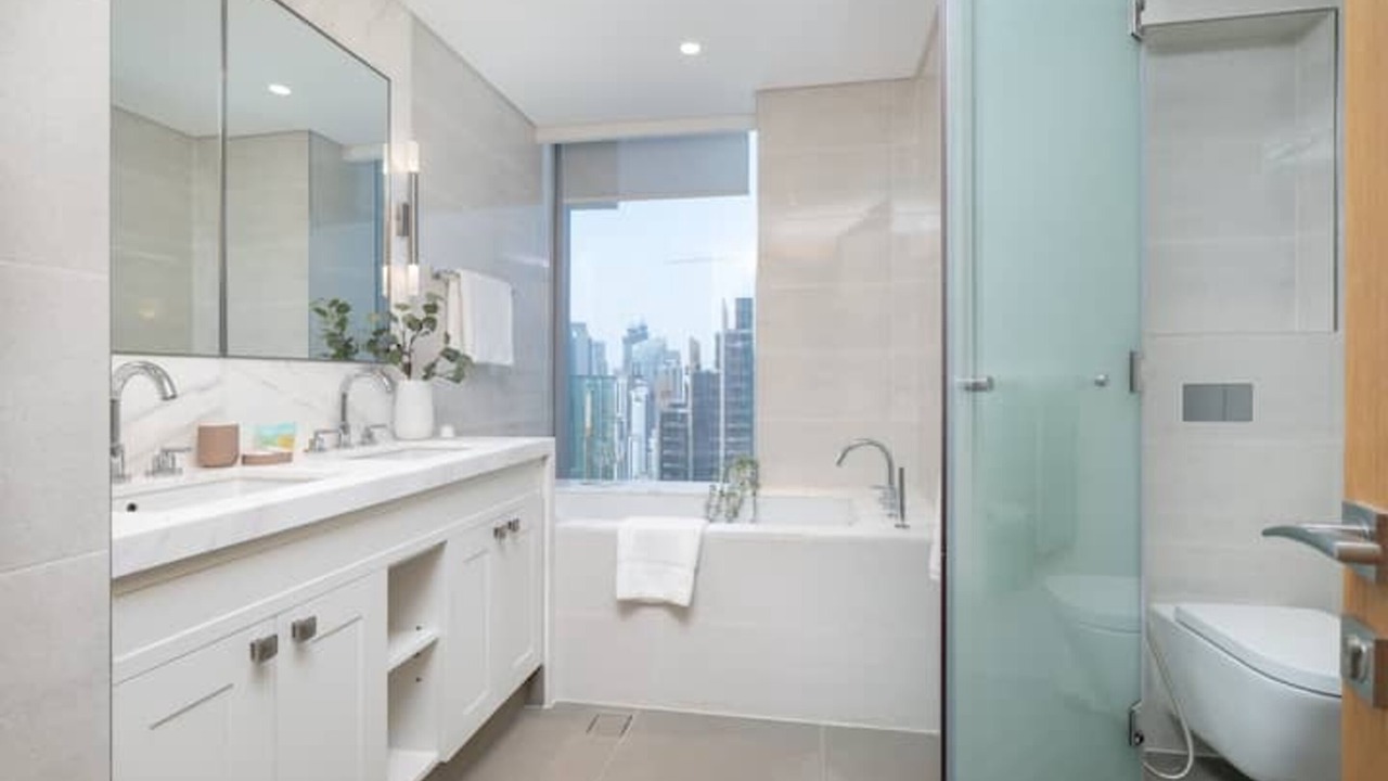 Photo of Bathroom in Za'abeel 2