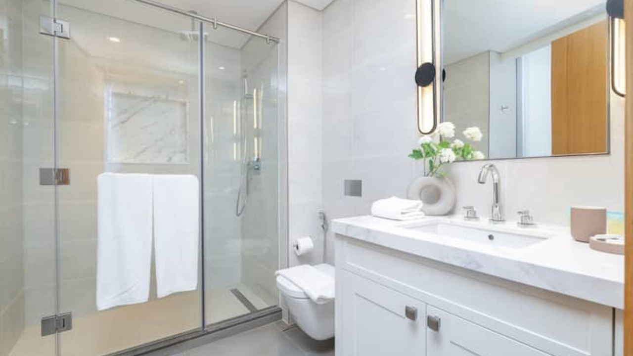 Photo of Bathroom in Za'abeel 2
