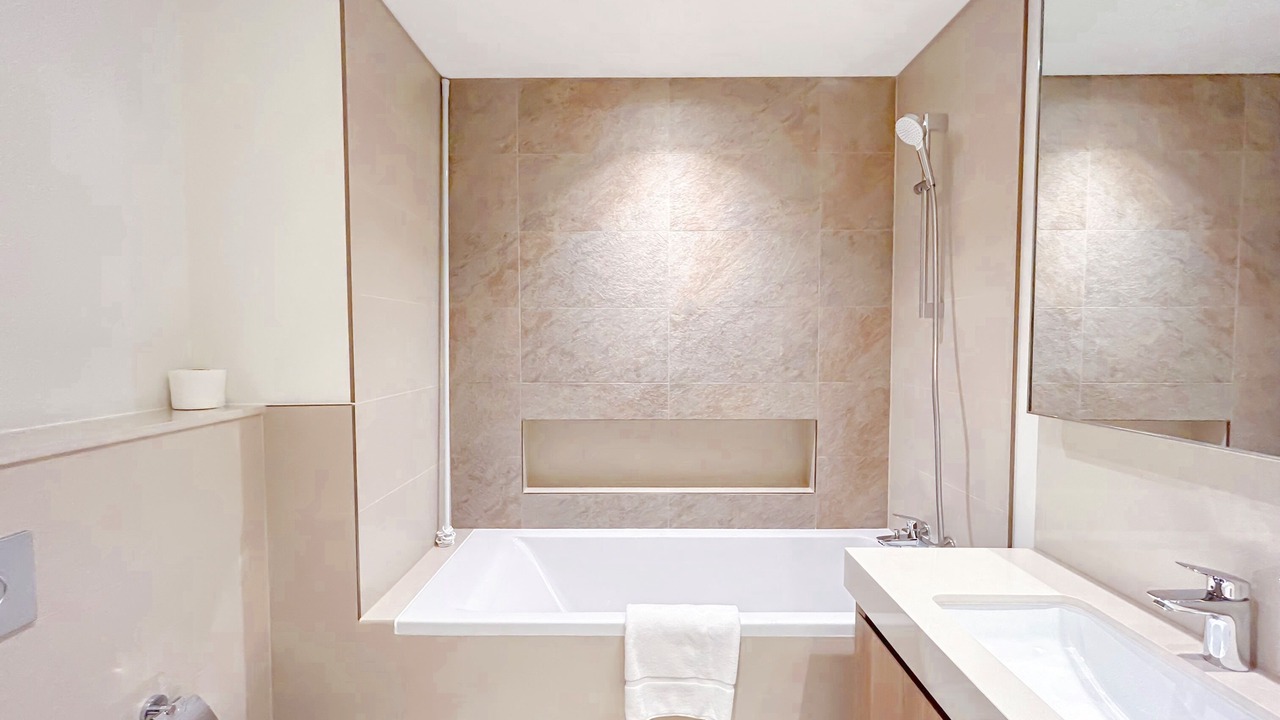 Photo of Bathroom in Za'abeel 2