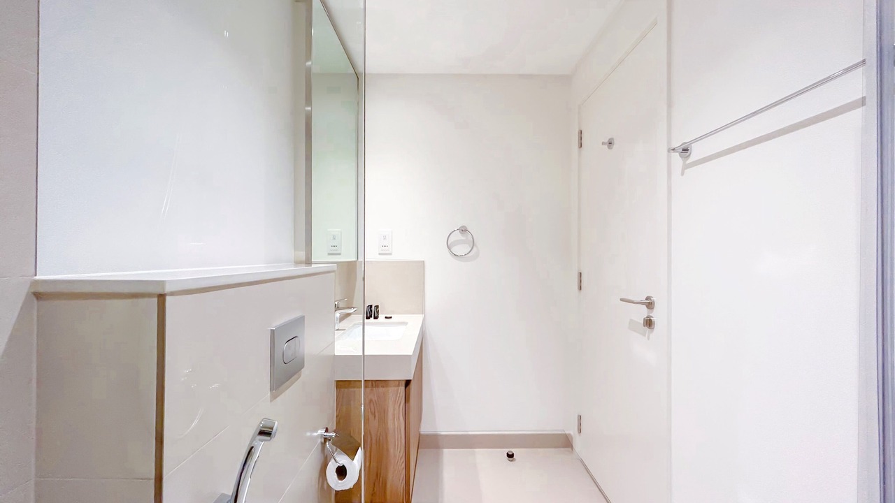 Photo of Bathroom in Za'abeel 2