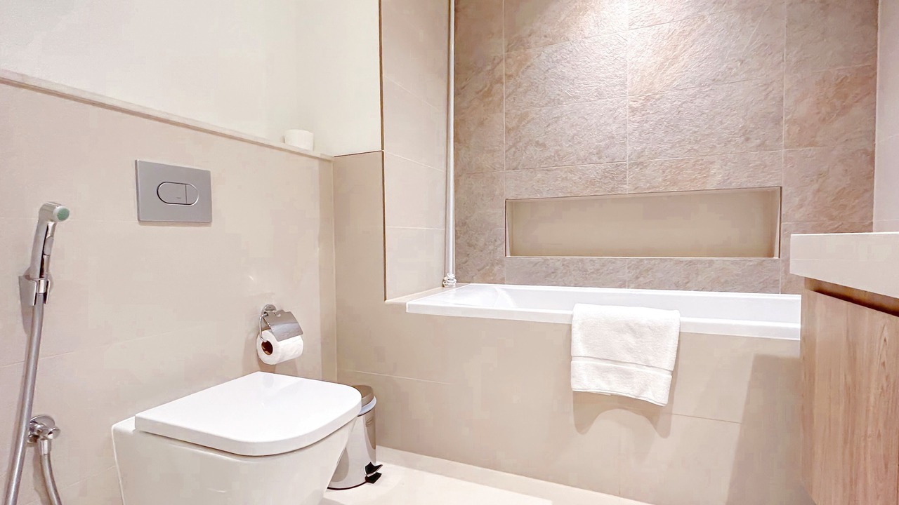 Photo of Bathroom in Za'abeel 2