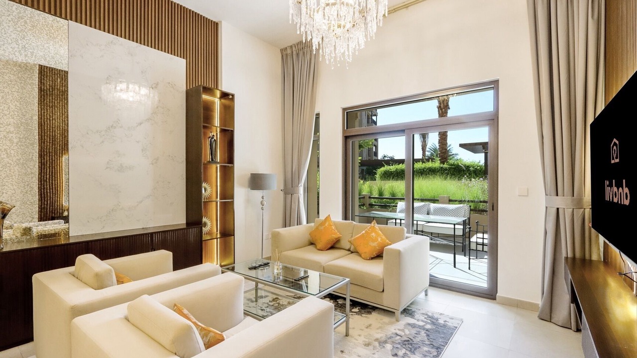 Photo of Livingroom in Umm Suqeim 3