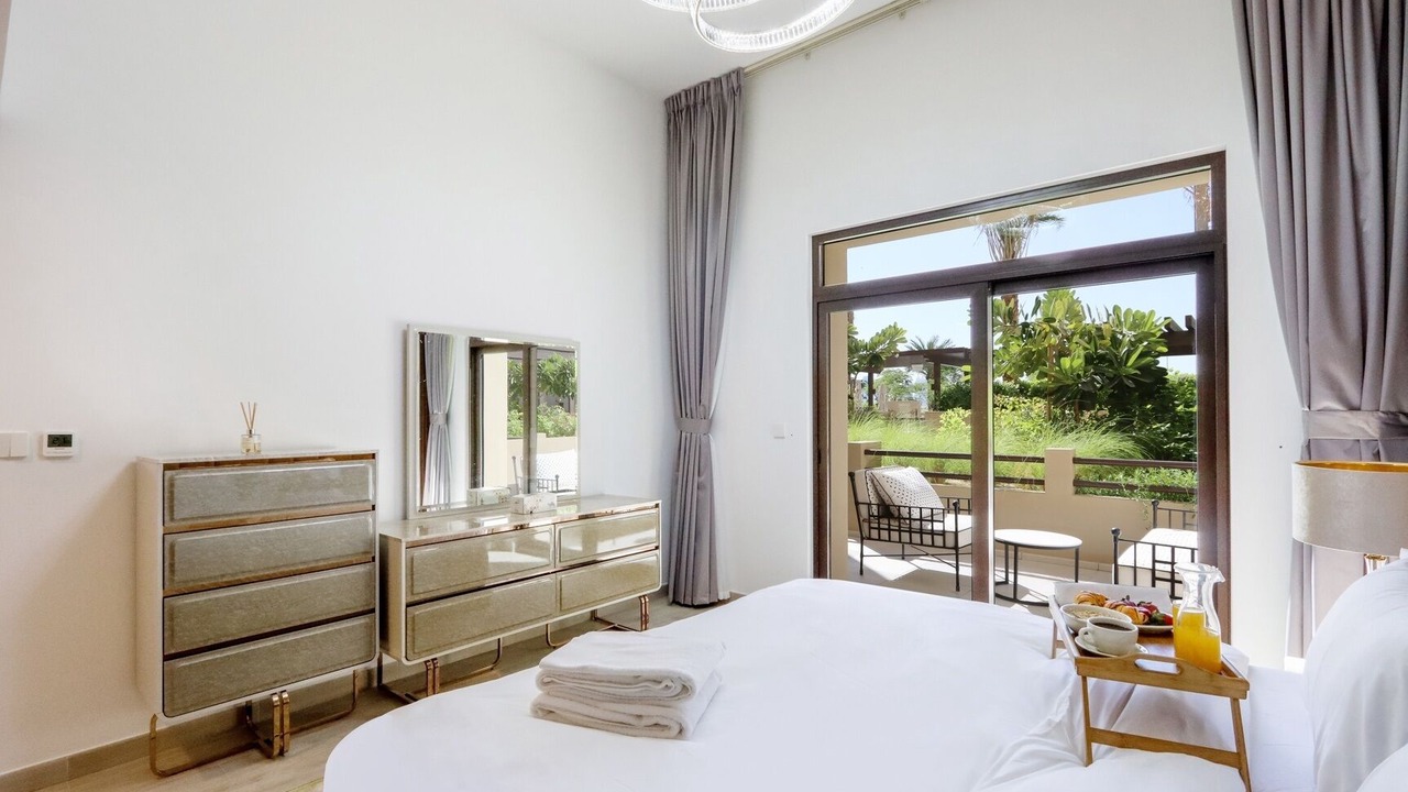 Photo of Bedroom in Umm Suqeim 3