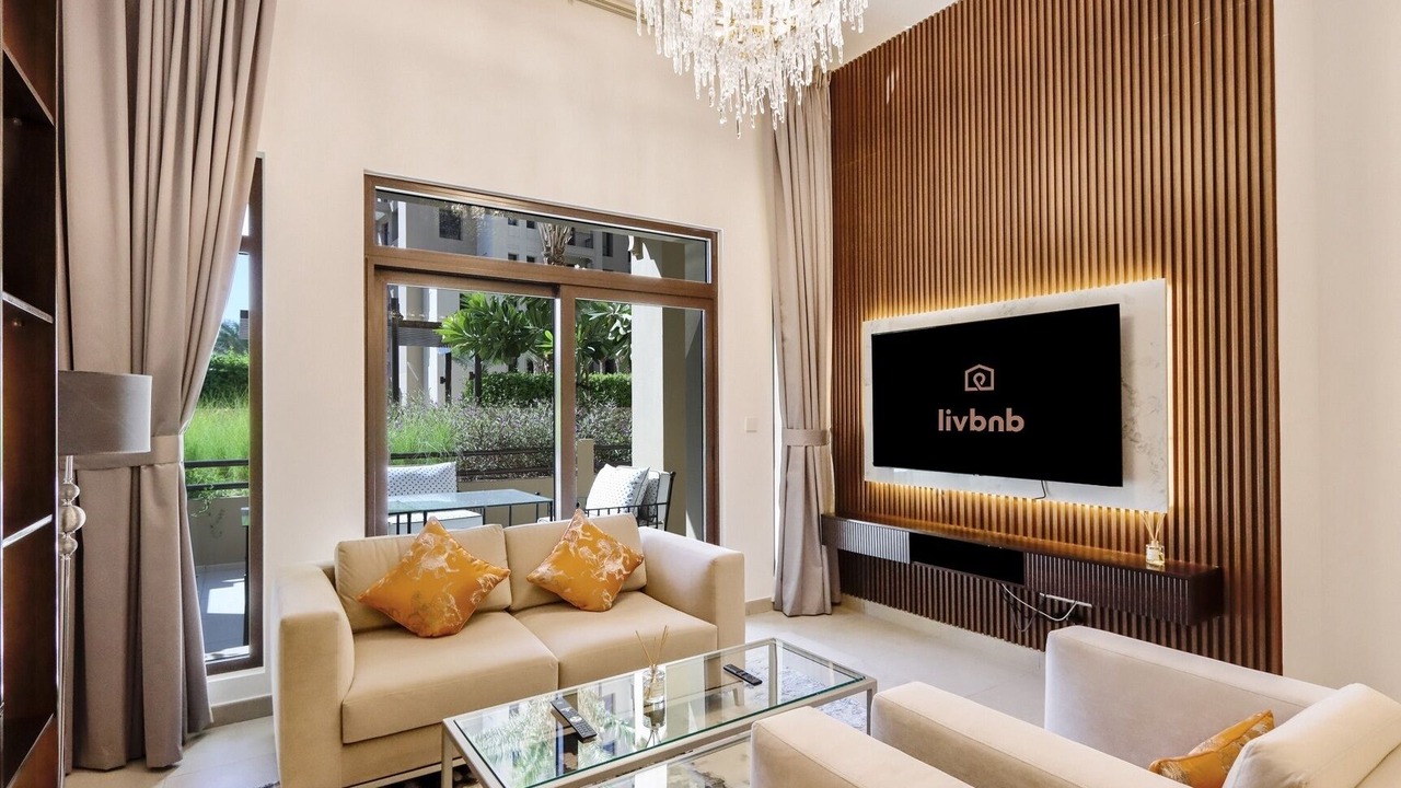 Photo of Livingroom in Umm Suqeim 3
