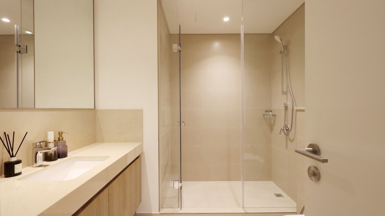 Photo of Bathroom in Za'abeel 2