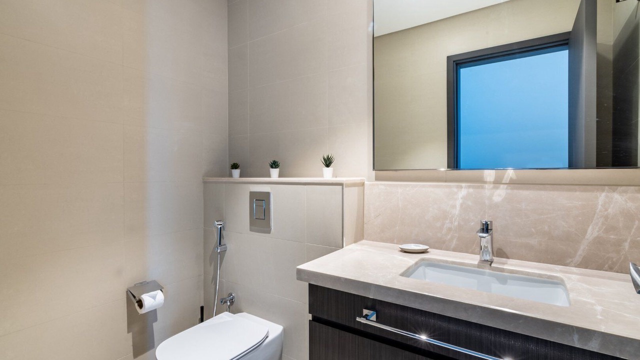 Photo of Bathroom in Za'abeel 2