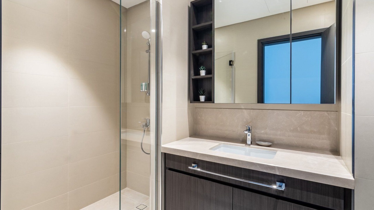 Photo of Bathroom in Za'abeel 2