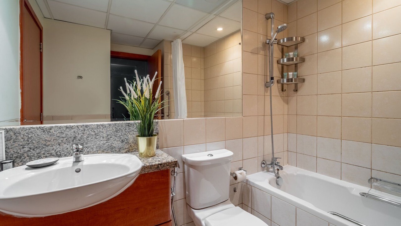Photo of Bathroom in The Greens
