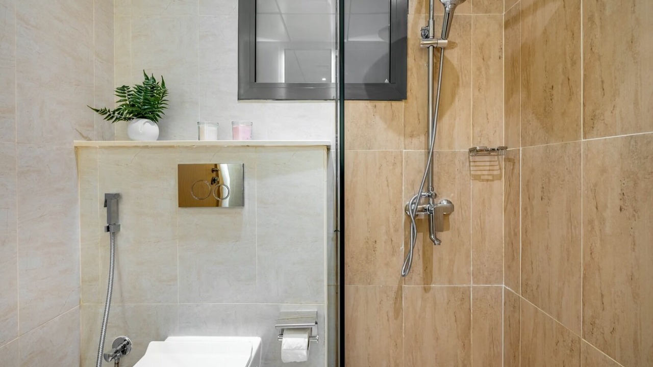 Photo of Bathroom in Al Quoz