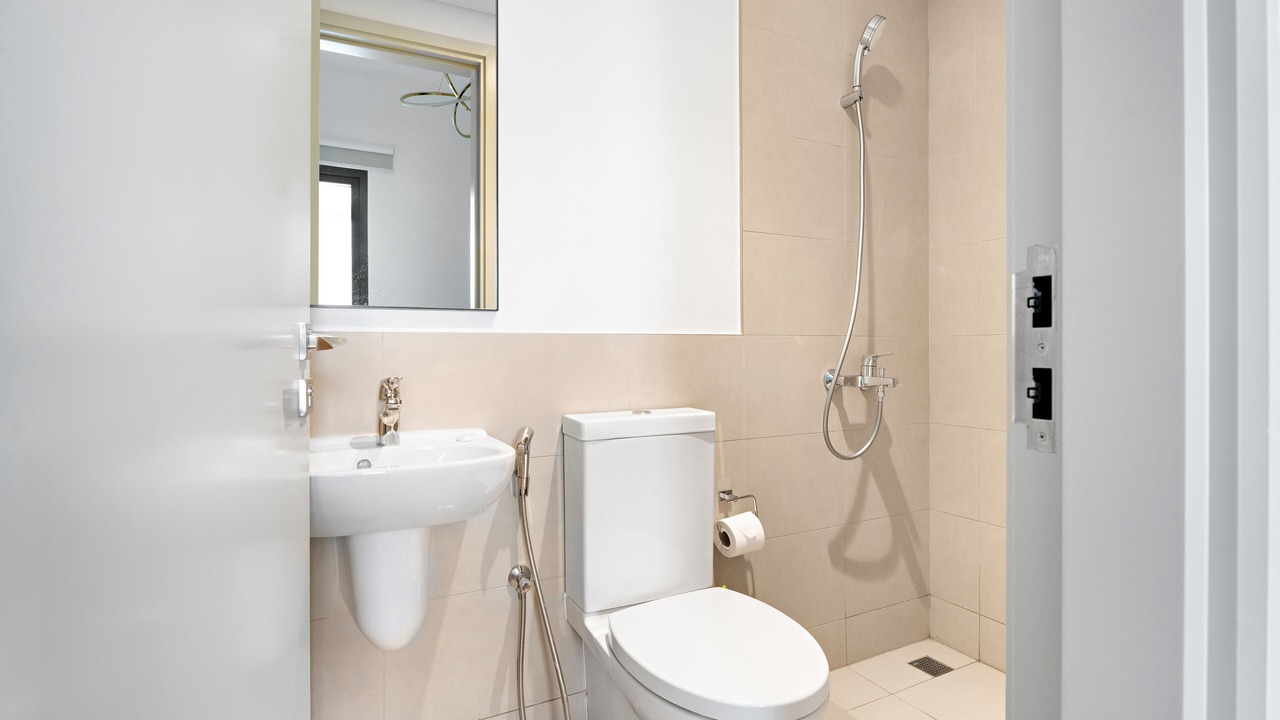 Photo of Bathroom in Arabian Ranches