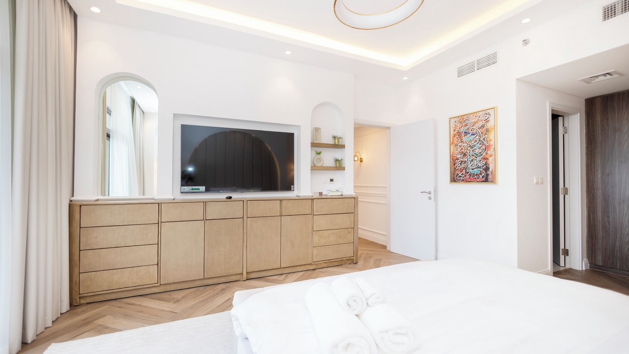 Photo of Bedroom in Umm Suqeim 3