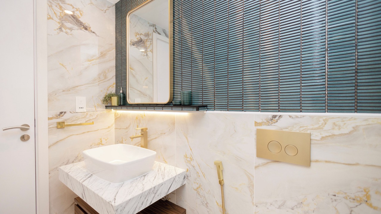 Photo of Bathroom in Umm Suqeim 3